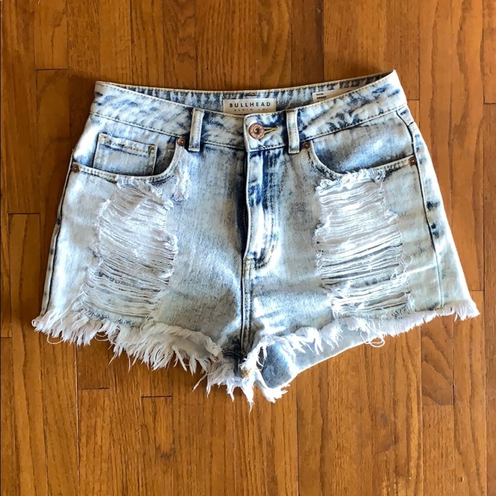 {Bullhead} Mom Shorts